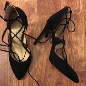 🌻 Jessica Simpson lace up high heels 🌻